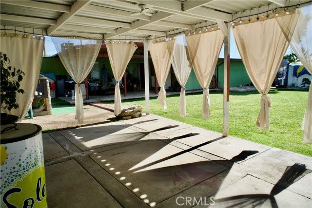 5825 N Orangecrest, Azusa, CA 91702