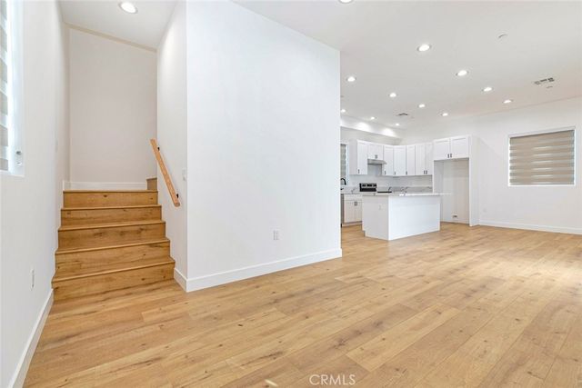 7612 N Shadyglade Avenue, North Hollywood, CA 91605