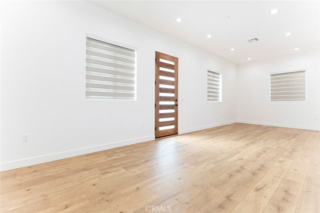 7612 N Shadyglade Avenue, North Hollywood, CA 91605