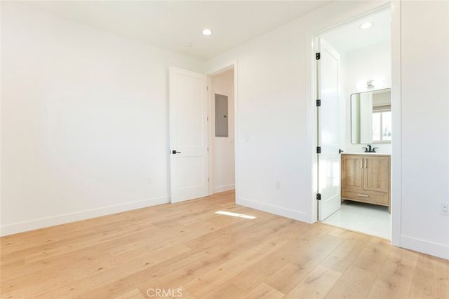 7612 N Shadyglade Avenue, North Hollywood, CA 91605