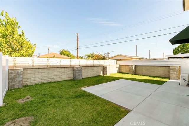 7612 N Shadyglade Avenue, North Hollywood, CA 91605