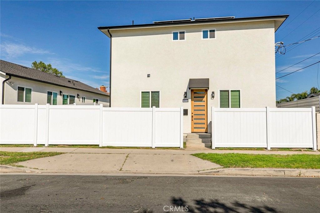 7612 N Shadyglade Avenue, North Hollywood, CA 91605
