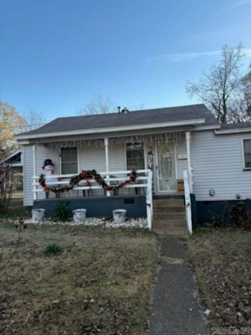 1011 E HIGHLAND Avenue, Malvern, AR 72104