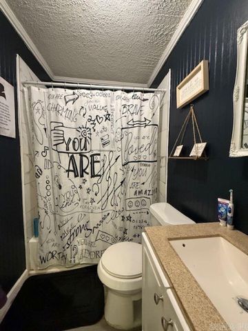 1011 E HIGHLAND Avenue, Malvern, AR 72104