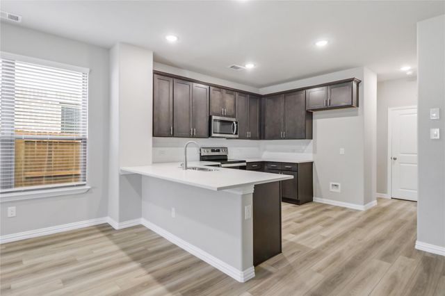 6717 Glimfeather Drive, Fort Worth, TX 76179