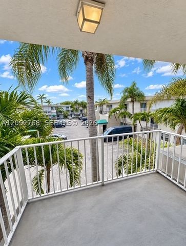 7510 SW 152nd Ave C201, Miami, FL 33193