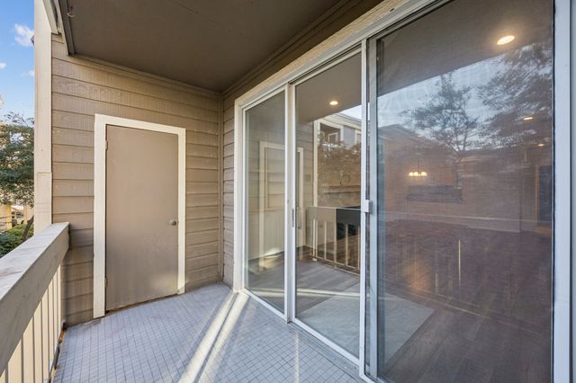 5310 Keller Springs Road 221, Dallas, TX 75248