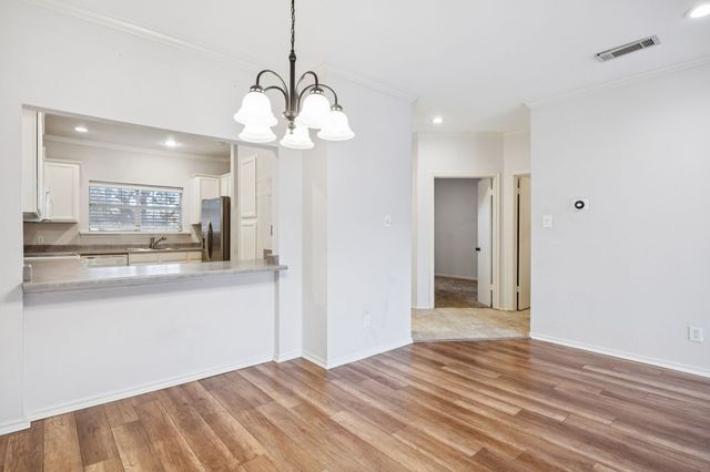 5310 Keller Springs Road 221, Dallas, TX 75248