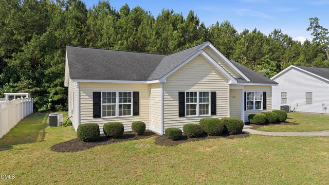 1339 Echo Lake Lane, Rocky Mount, NC 27803