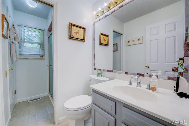 1702 Bookbinder Drive, Unincorporated, MO 63146