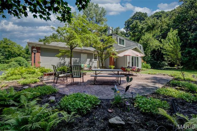 1702 Bookbinder Drive, Unincorporated, MO 63146