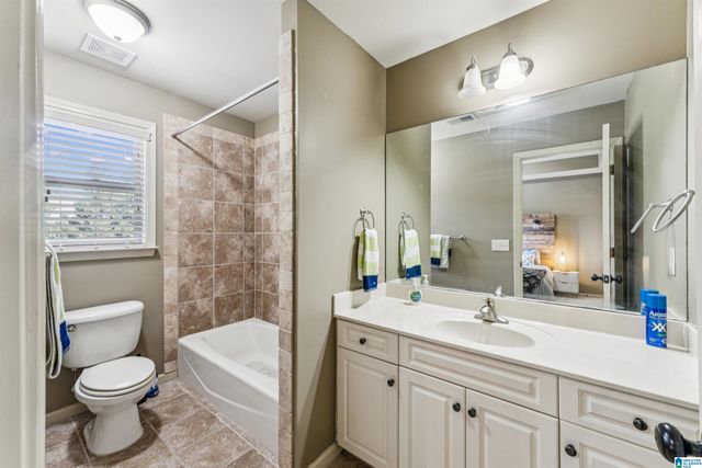 937 KAYLA DRIVE, Trussville, AL 35173