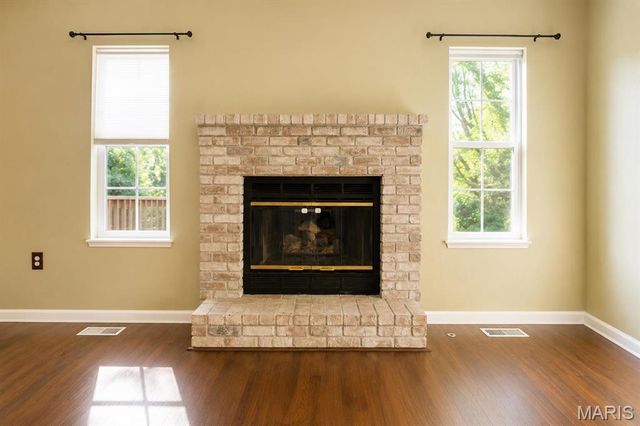 2 Arbor Springs, Troy, IL 62294
