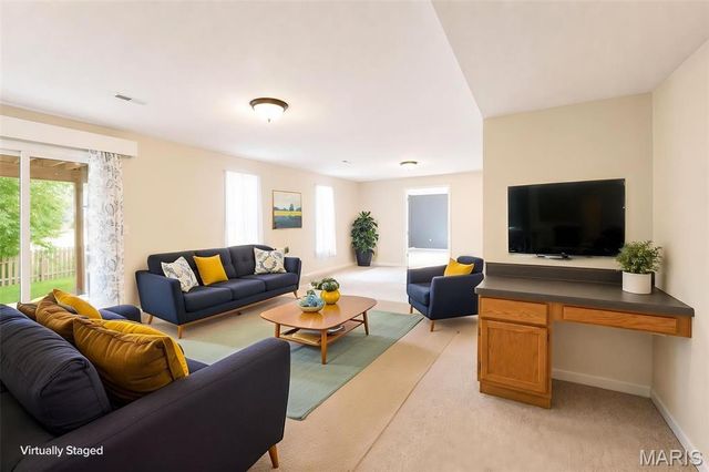 2 Arbor Springs, Troy, IL 62294
