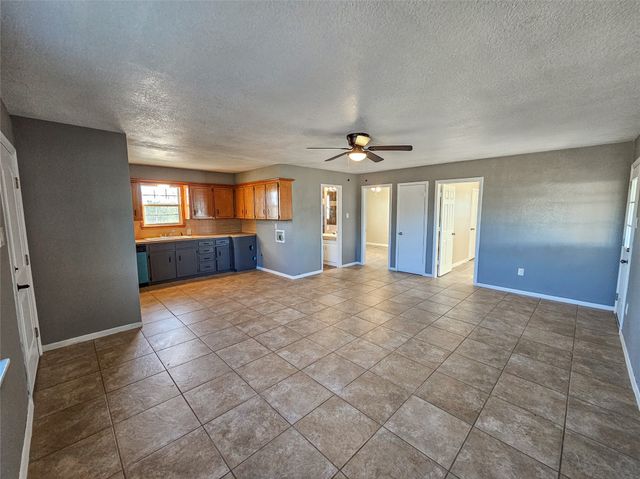 1618 Roberts Street, Sweetwater, TX 79556