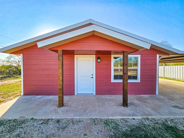 1618 Roberts Street, Sweetwater, TX 79556