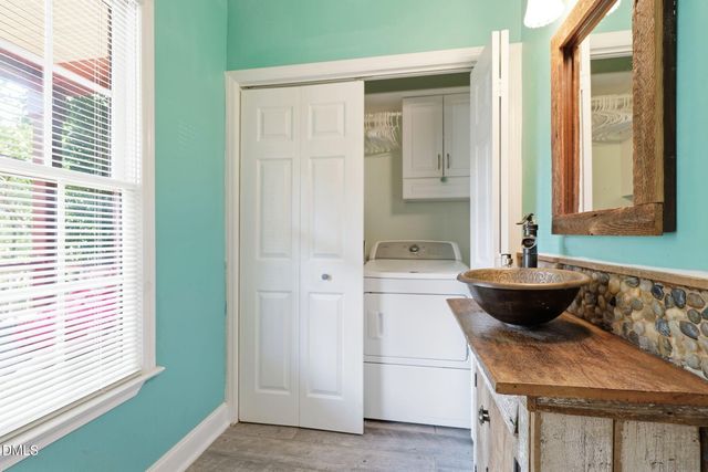 1500 Town Home Drive, Apex, NC 27502