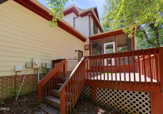 1500 Town Home Drive, Apex, NC 27502