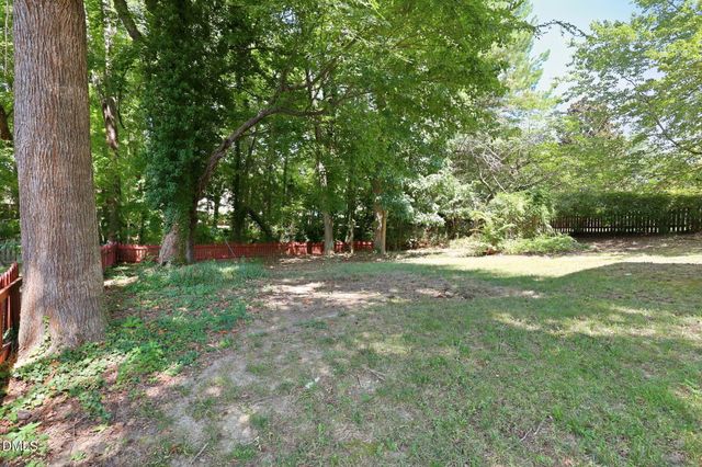 1500 Town Home Drive, Apex, NC 27502