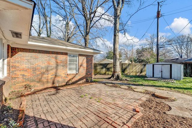 1338 DEARING RD, Memphis, TN 38117