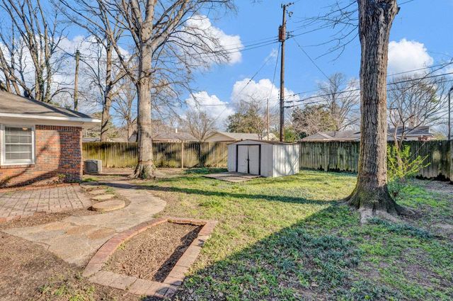 1338 DEARING RD, Memphis, TN 38117