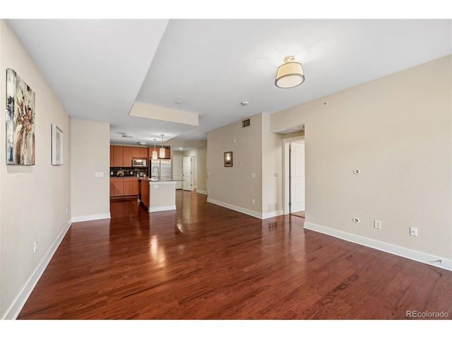 2240 N Clay St 204, Denver, CO 80211