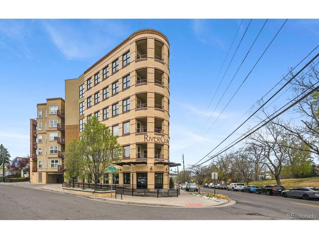 2240 N Clay St 204, Denver, CO 80211