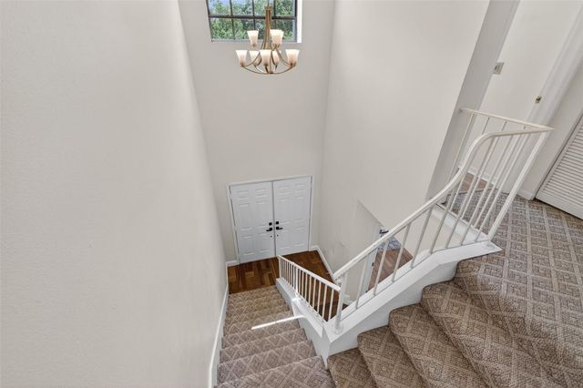 713 CAYA COSTA COURT NE, St Petersburg, FL 33702