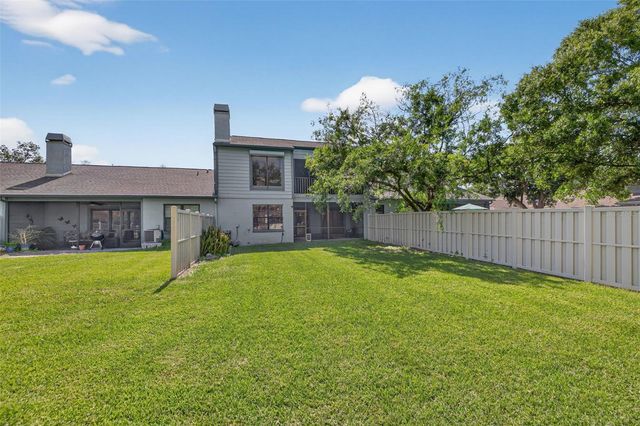 713 CAYA COSTA COURT NE, St Petersburg, FL 33702