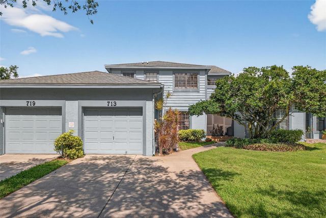 713 CAYA COSTA COURT NE, St Petersburg, FL 33702