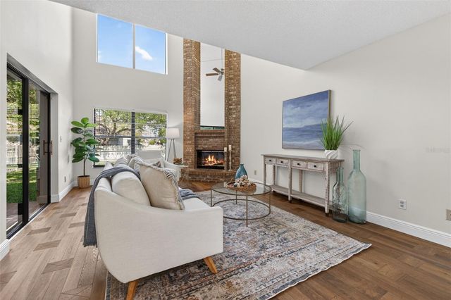 713 CAYA COSTA COURT NE, St Petersburg, FL 33702