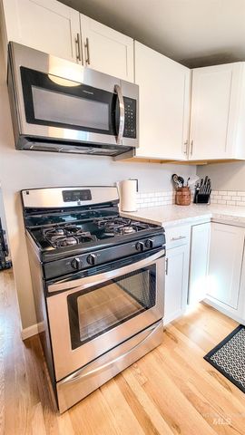 814 N Baker St, Boise, ID 83706