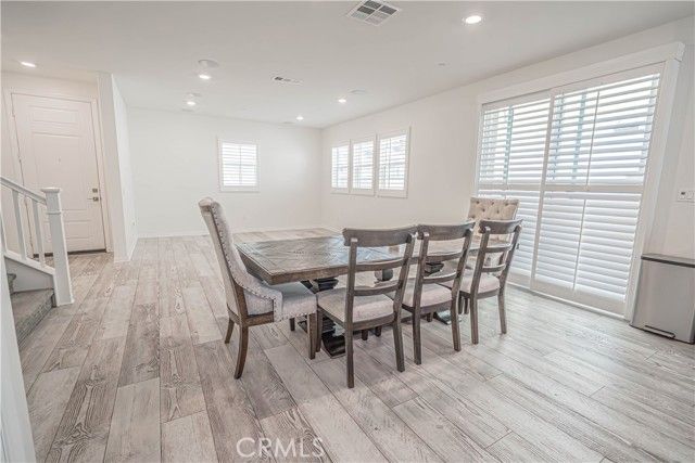 17047 Zion Dr., Canyon Country (santa Clarita), CA 91387