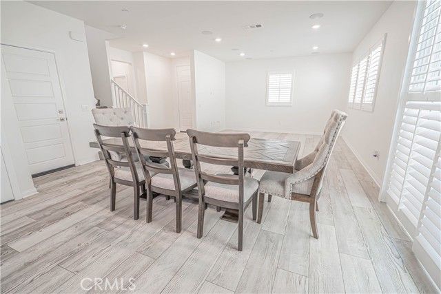 17047 Zion Dr., Canyon Country (santa Clarita), CA 91387