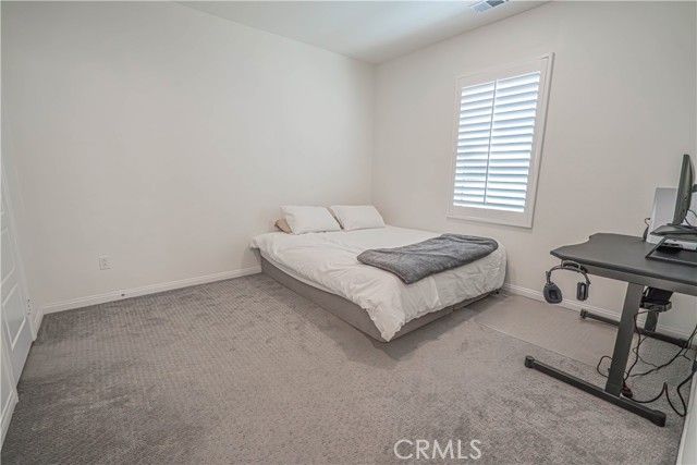 17047 Zion Dr., Canyon Country (santa Clarita), CA 91387