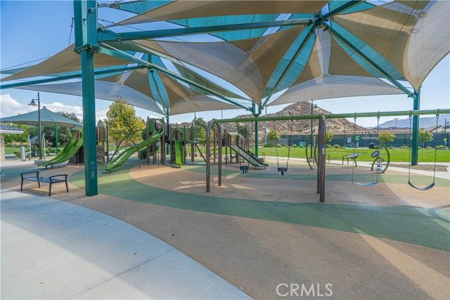 17047 Zion Dr., Canyon Country (santa Clarita), CA 91387