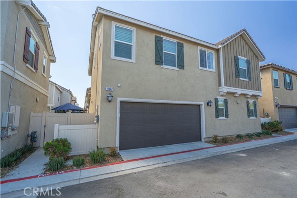 17047 Zion Dr., Canyon Country (santa Clarita), CA 91387