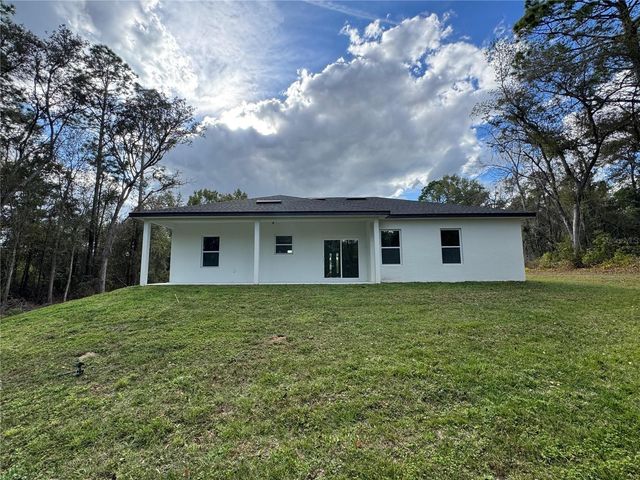 8511 N GOLFVIEW DRIVE, Citrus Springs, FL 34434