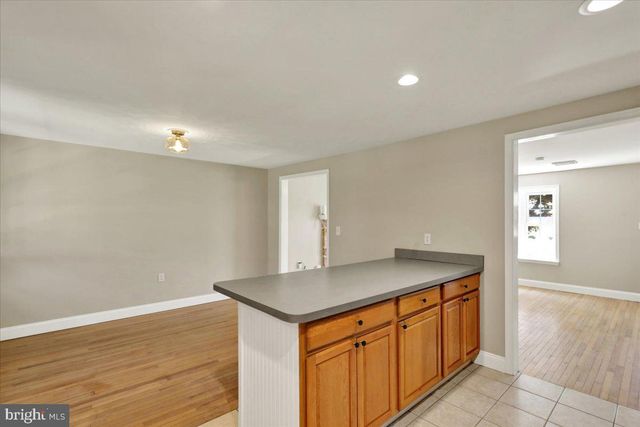 2236 HOPEWELL RD, Elverson, PA 19520