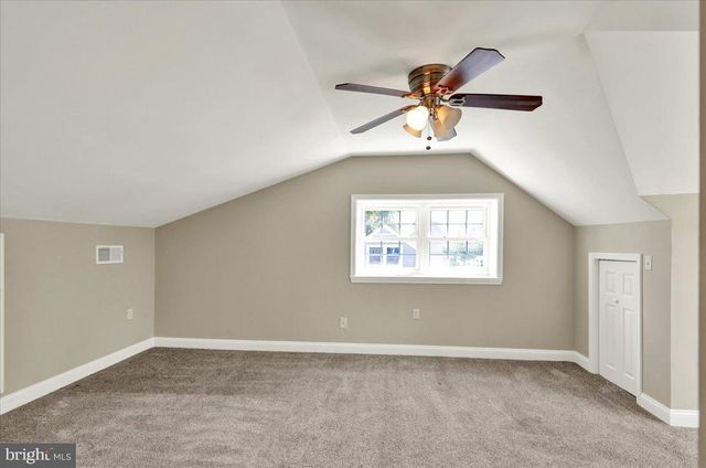 2236 HOPEWELL RD, Elverson, PA 19520