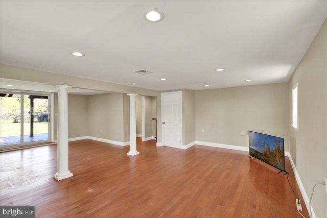 2236 HOPEWELL RD, Elverson, PA 19520