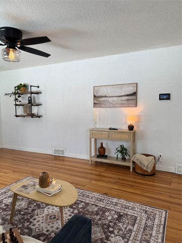 4339 Ovid Avenue, Des Moines, IA 50310