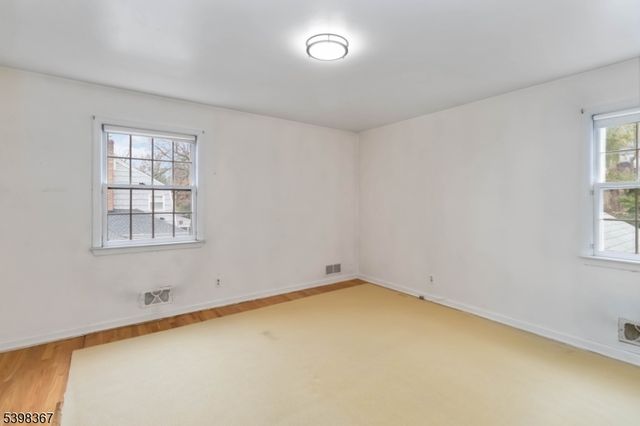 131 Van Houton Ave, Chatham Twp., NJ 07928