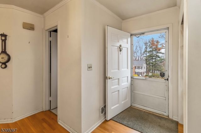 131 Van Houton Ave, Chatham Twp., NJ 07928