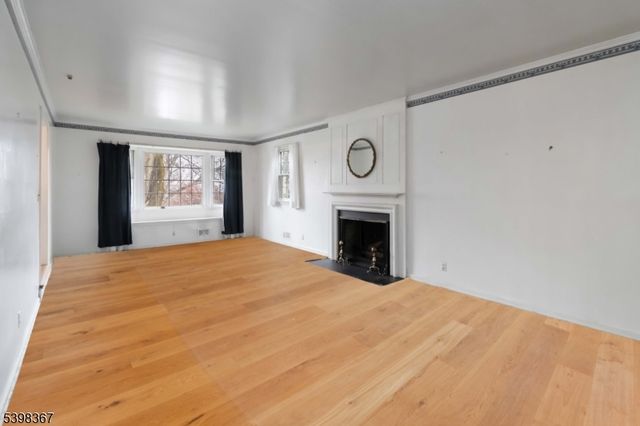 131 Van Houton Ave, Chatham Twp., NJ 07928