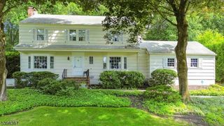 131 Van Houton Ave, Chatham Twp., NJ 07928