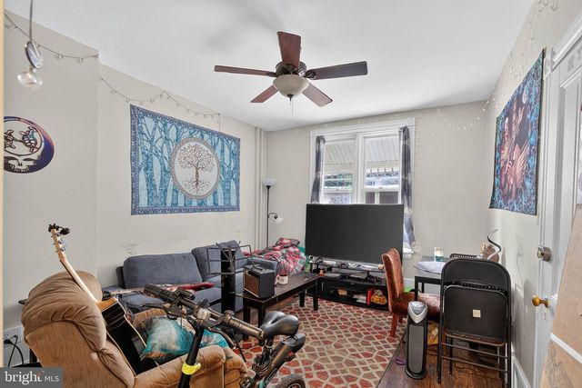 341 E WALNUT ST, Lancaster, PA 17602