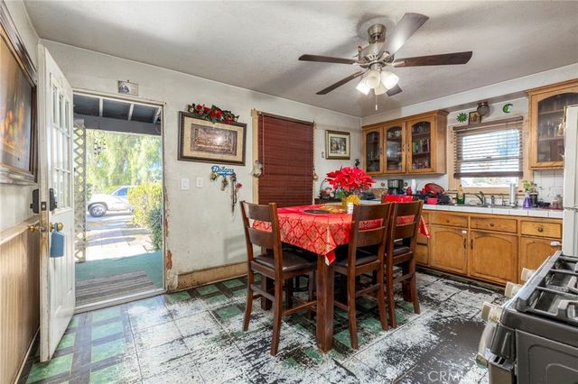 504 S C Street, Perris, CA 92570