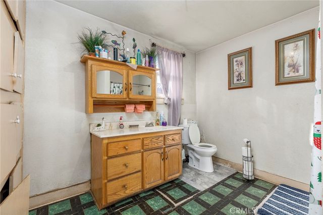 504 S C Street, Perris, CA 92570