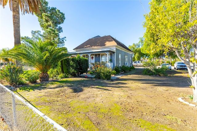 504 S C Street, Perris, CA 92570